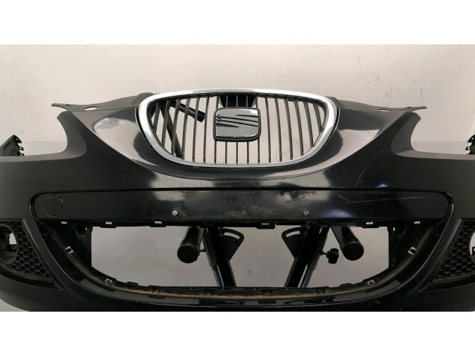 PARAGOLPES DELANTERO SEAT LEON NEGRO 2006