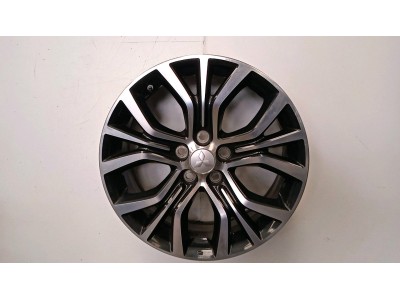 LLANTA SO MITSUBISHI OUTLANDER 2015