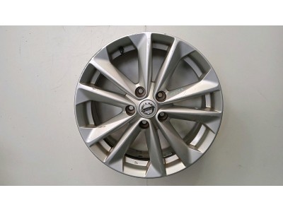 LLANTA SO NISSAN QASHQAI 2017