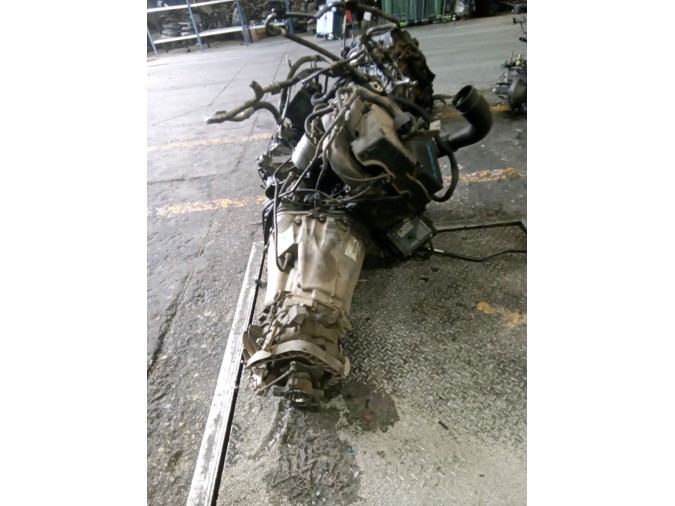 MOTOR CON ACCESORIOS Y CAJA DE CAMBIOS MERCEDES SPRINTER 311 CDI 2007