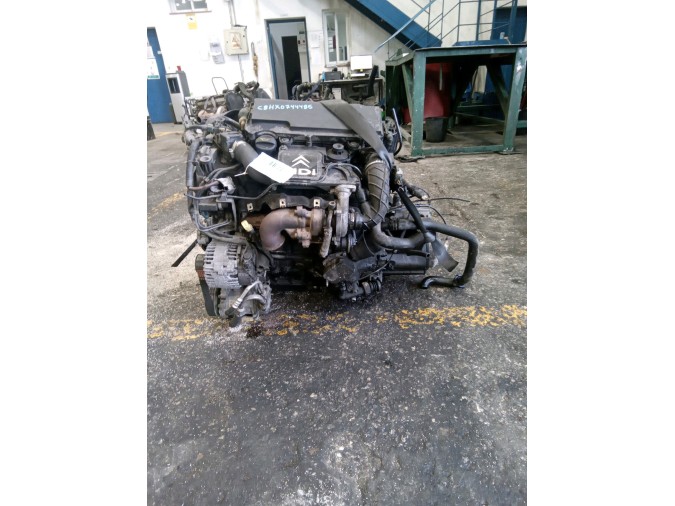 MOTOR CON ACCESORIOS Y CAJA DE CAMBIOS CITROEN C3