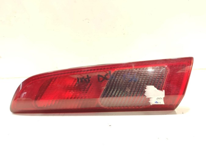 PILOTO TRASERO DERECHO ALFA ROMEO 156