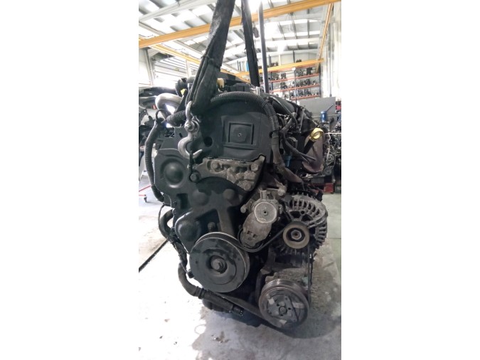 MOTOR CON ACCESORIOS SIN CAJA DE CAMBIOS CITROEN C2 2004