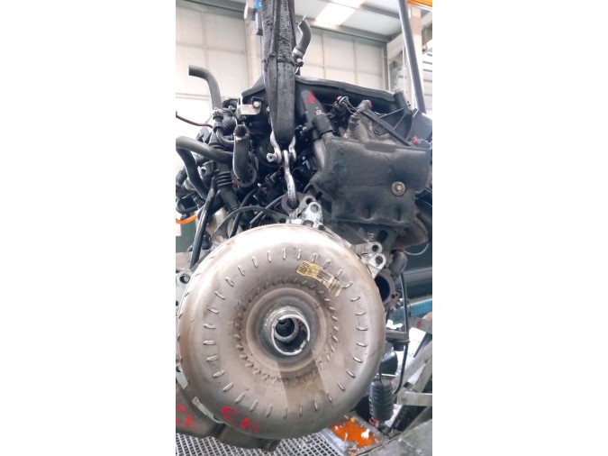 MOTOR CON ACCESORIOS Y CAJA DE CAMBIOS BMW 330D 2001
