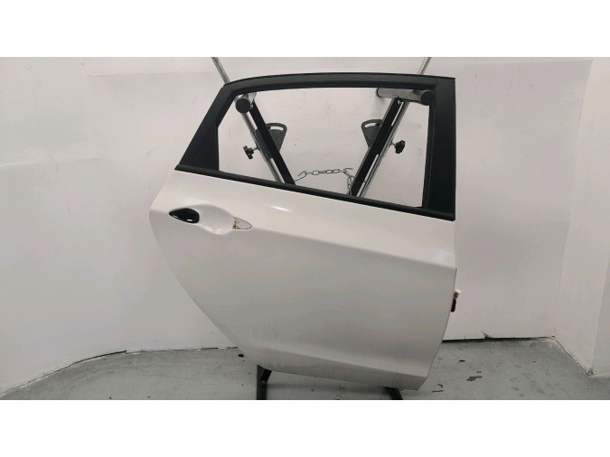 PUERTA TRASERA DERECHA HYUNDAI I30 2014