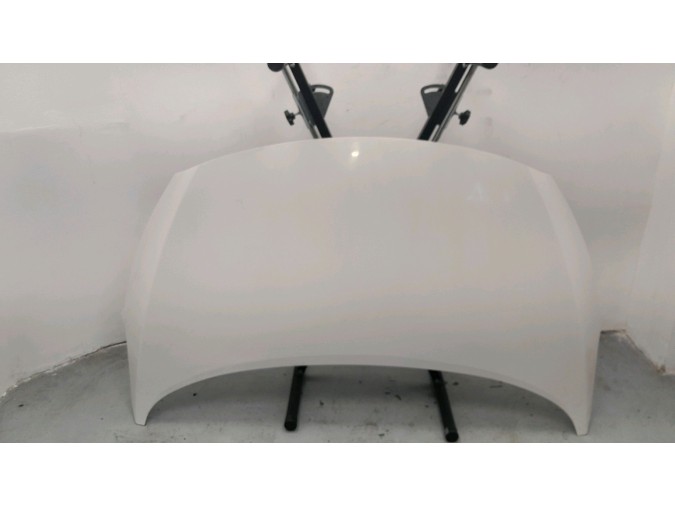 CAPOT HYUNDAI I30 2014
