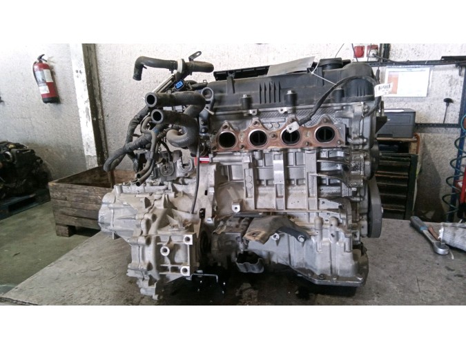 MOTOR CON ACCESORIOS Y CAJA DE CAMBIOS HYUNDAI I30 2014