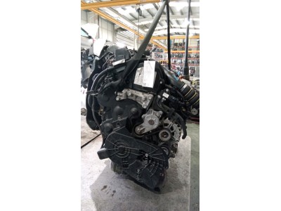 MOTOR CON ACCESORIOS Y CAJA DE CAMBIOS PEUGEOT 208 2022