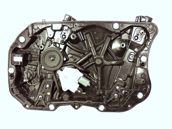 ELEVALUNAS DELANTERO DERECHO BMW 520D 2017
