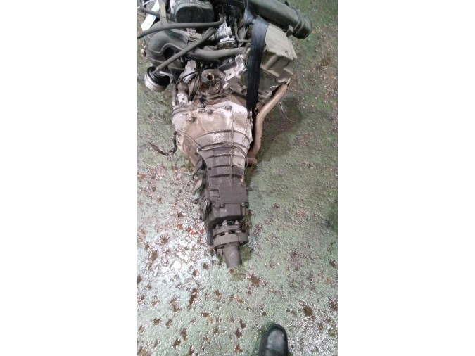 MOTOR CON ACCESORIOS SIN CAJA DE CAMBIOS MERCEDES CLK 200 1998