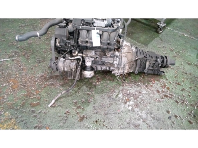 MOTOR CON ACCESORIOS SIN CAJA DE CAMBIOS MERCEDES CLK 200 1998