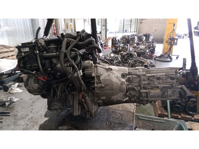 MOTOR CON ACCESORIOS SIN CAJA DE CAMBIOS BMW 320D