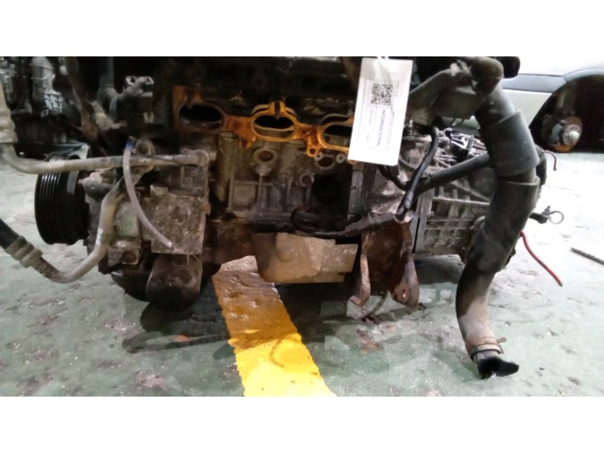 MOTOR CON ACCESORIOS Y CAJA DE CAMBIOS HYUNDAI SONATA 2002