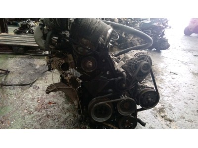 MOTOR CON ACCESORIOS Y CAJA DE CAMBIOS VOLKSWAGEN GOLF 1993