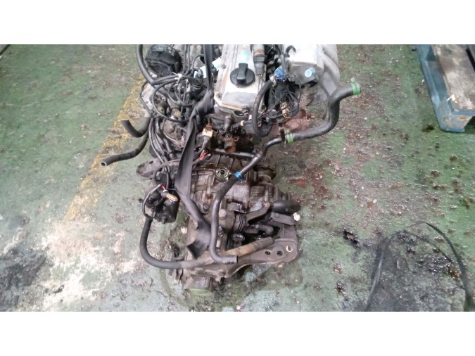 MOTOR CON ACCESORIOS Y CAJA DE CAMBIOS VOLKSWAGEN GOLF 1993