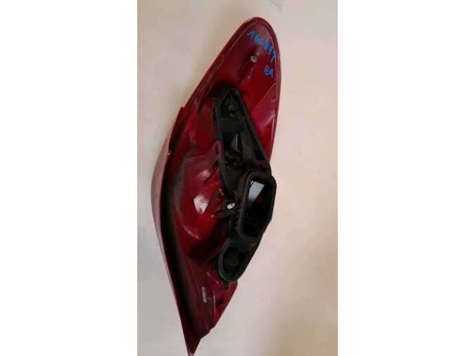 PILOTO TRASERO IZQUIERDO PEUGEOT 207 2008