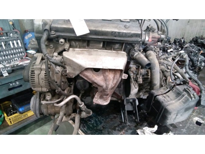 MOTOR CON ACCESORIOS Y CAJA DE CAMBIOS TOYOTA CARINA 1998