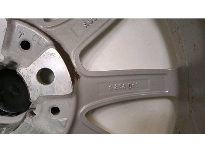 LLANTA ALUMINIO BMW SERIE 1 2015