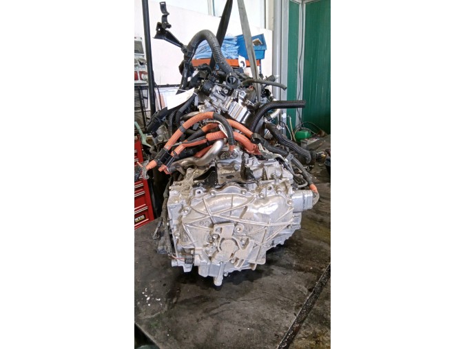 MOTOR CON ACCESORIOS Y CAJA DE CAMBIOS LEXUS CT 200H 2016
