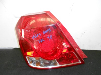 PILOTO TRASERO IZQUIERDO DAEWOO KALOS 2004