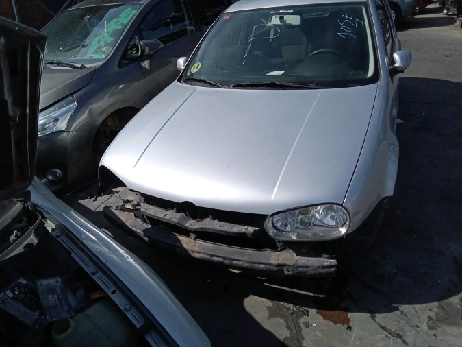 CERRADURA CAPO VOLKSWAGEN GOLF 2002