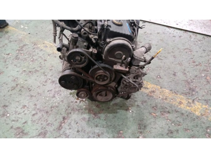 MOTOR CON ACCESORIOS Y CAJA DE CAMBIOS HYUNDAI ACCENT 2001