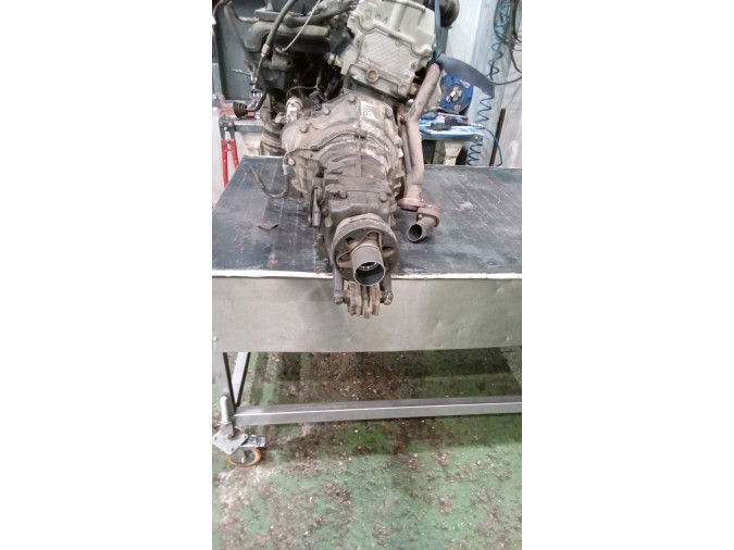 MOTOR CON ACCESORIOS SIN CAJA DE CAMBIOS MERCEDES CLK 200 1997