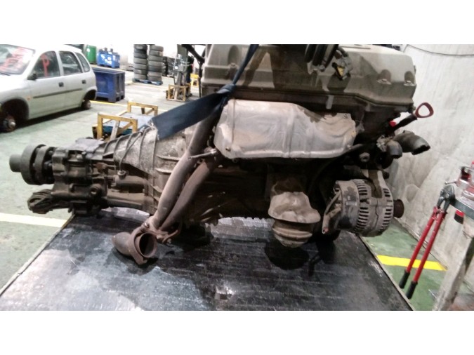 MOTOR CON ACCESORIOS SIN CAJA DE CAMBIOS MERCEDES CLK 200 1997