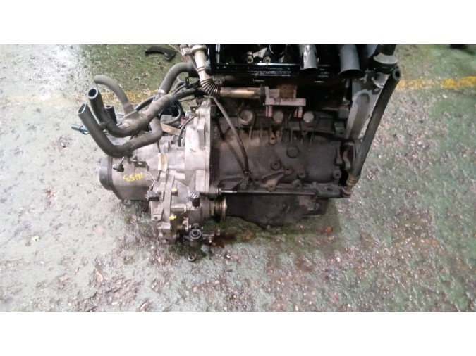 MOTOR CON ACCESORIOS Y CAJA DE CAMBIOS VOLKSWAGEN POLO 2000