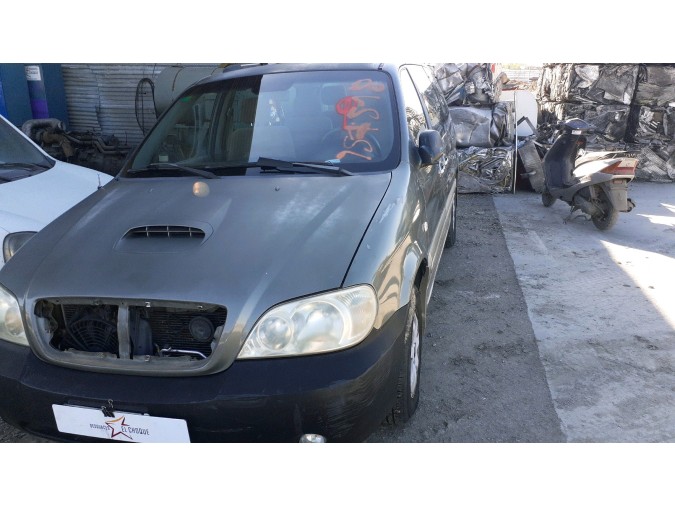 Radiador motor KIA CARNIVAL 2005