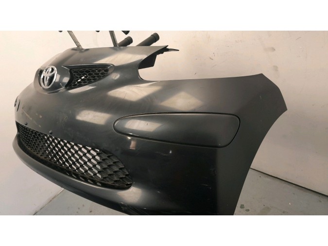 PARAGOLPES DELANTERO TOYOTA AYGO GRIS 2006