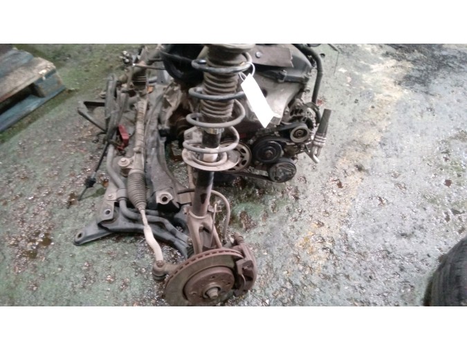 MOTOR CON ACCESORIOS Y CAJA DE CAMBIOS TOYOTA AYGO