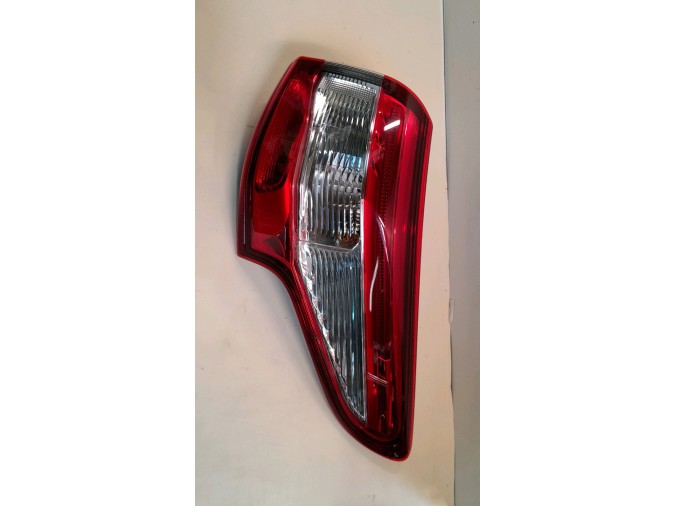 PILOTO TRASERO DERECHO NISSAN QASHQAI 2016