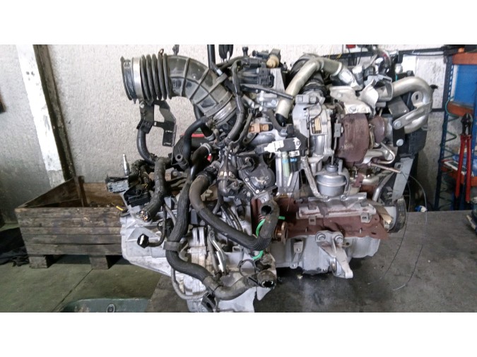 MOTOR CON ACCESORIOS SIN CAJA DE CAMBIOS NISSAN QASHQAI