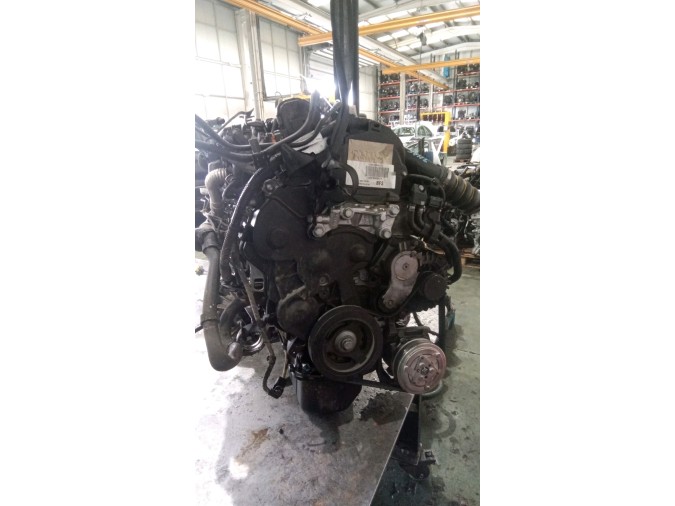 MOTOR CON ACCESORIOS Y CAJA DE CAMBIOS CITROEN C3 PICASSO 2014