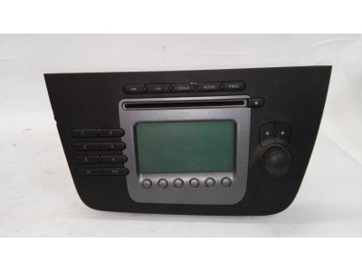 RADIO CD SO SEAT LEON 2007