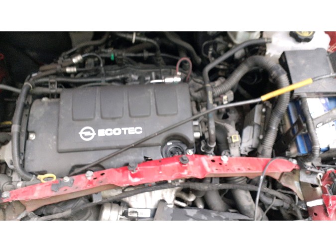 MECANICA TRASERA OPEL ASTRA SPORTS TOURER 2012