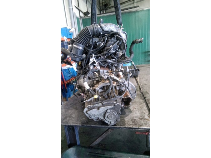 MOTOR CON ACCESORIOS SIN CAJA DE CAMBIOS CITROEN C4 2012