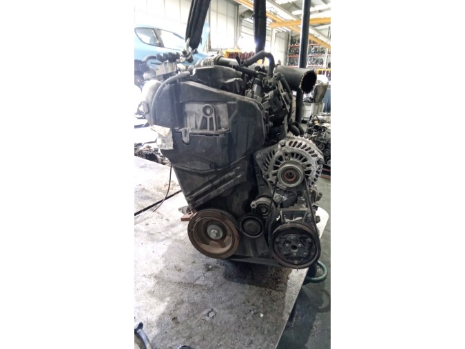 MOTOR CON ACCESORIOS SIN CAJA DE CAMBIOS NISSAN NV200 2019
