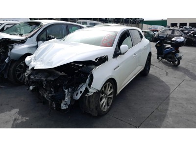 REFUERZO PARAGOLPES TRASERO RENAULT MÉGANE 2019
