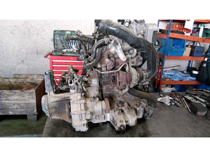 MOTOR CON ACCESORIOS Y CAJA DE CAMBIOS SKODA FABIA 2008