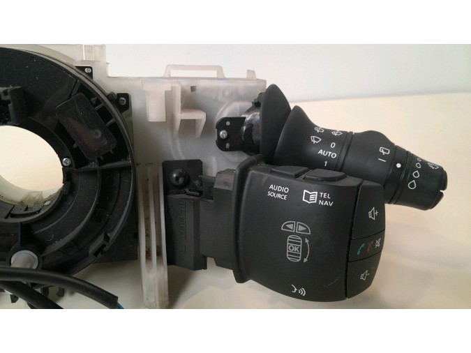 MANDO MULTIFUNCION RENAULT SCÉNIC 2010