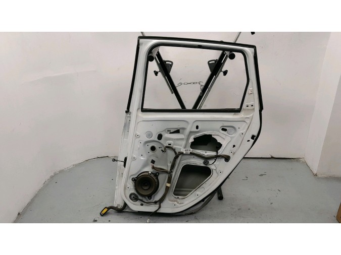 PUERTA TRASERA DERECHA RENAULT SCÉNIC BLANCO 2010