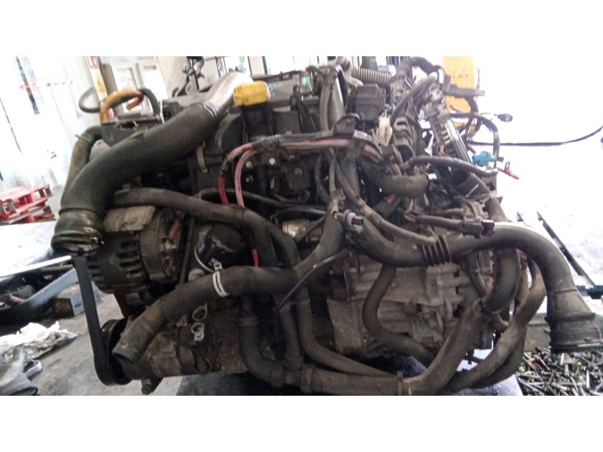 MOTOR CON ACCESORIOS SIN CAJA DE CAMBIOS RENAULT SCÉNIC