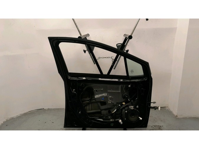 PUERTA DELANTERA IZQUIERDA NISSAN MICRA NEGRO 2019