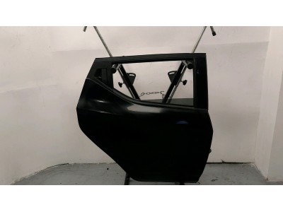 PUERTA TRASERA DERECHA NISSAN MICRA NEGRO 2019