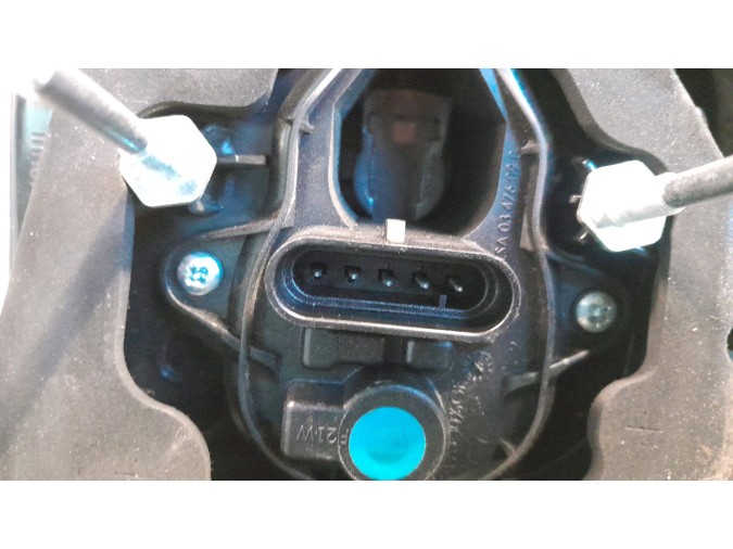 PILOTO TRASERO IZQUIERDO FIAT 500L 2014