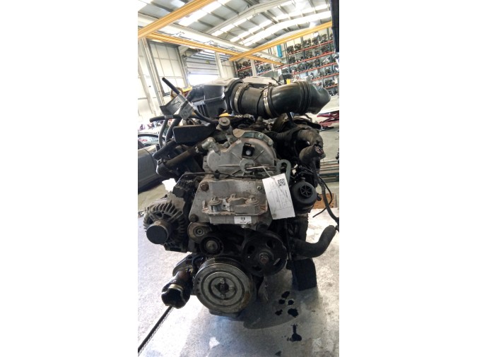 MOTOR CON ACCESORIOS Y CAJA DE CAMBIOS FIAT 500L 2014