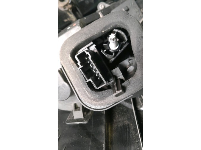 PILOTO TRASERO DERECHO EXTERIOR CITROEN C4 2011