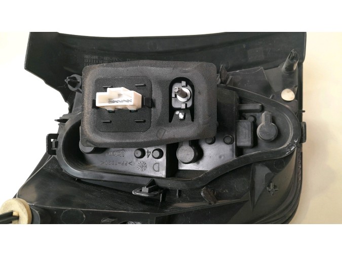 PILOTO TRASERO DERECHO EXTERIOR CITROEN C3 2012